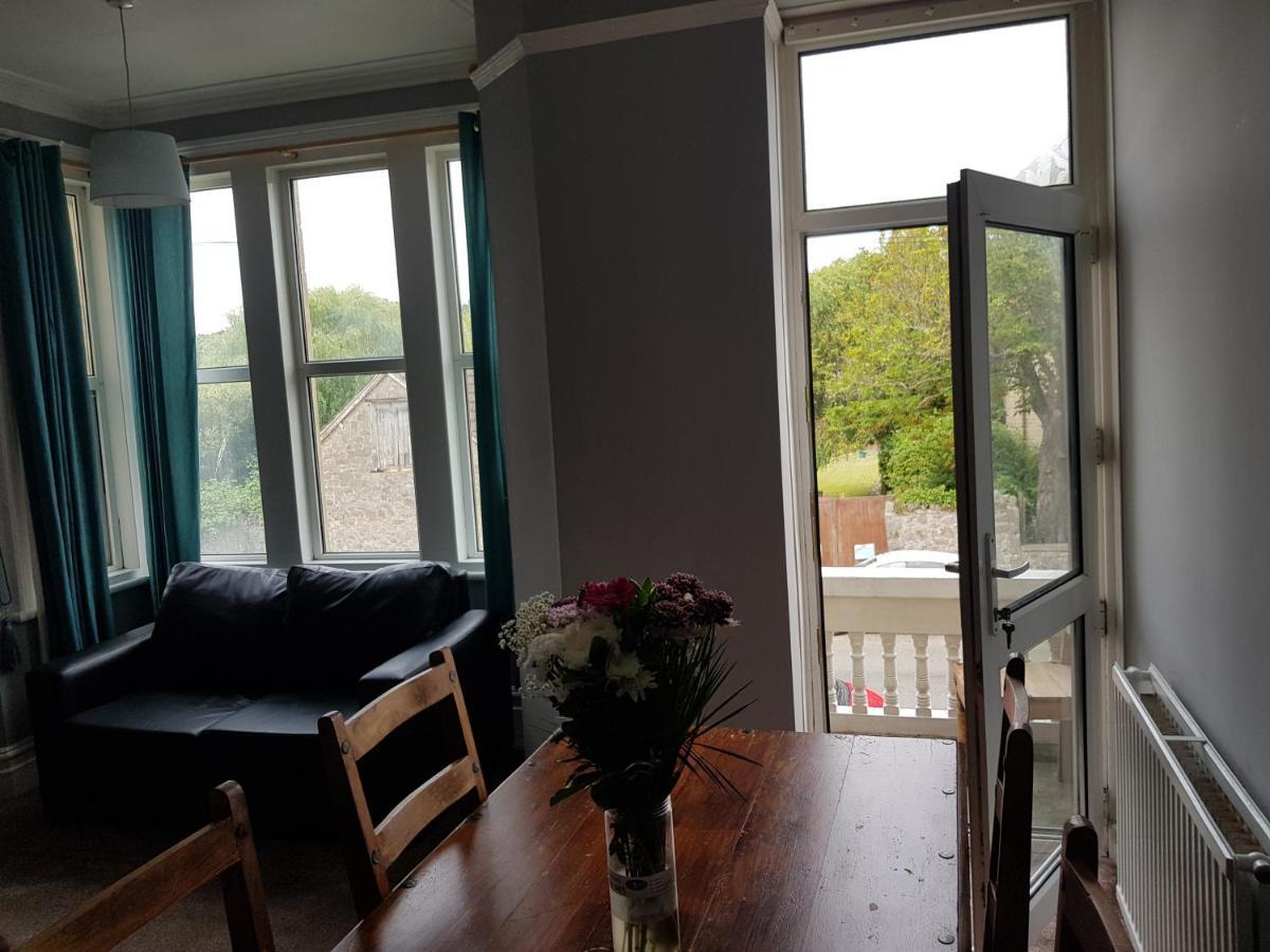 Large First Floor Balcony Flat Next To Beach Appartamento Weston-super-Mare Esterno foto